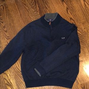 Men’s Vineyard Vines pullover sweater